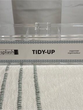Ellie Clear Acrylic Compartment Organizer